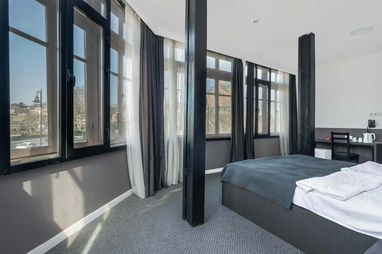 Hotel Elesa Tbilisi 3*,  Georgia