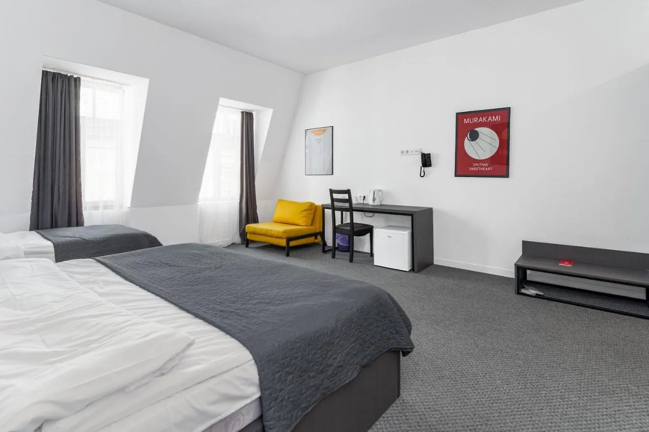 Hotel Elesa Тбилиси 3*,