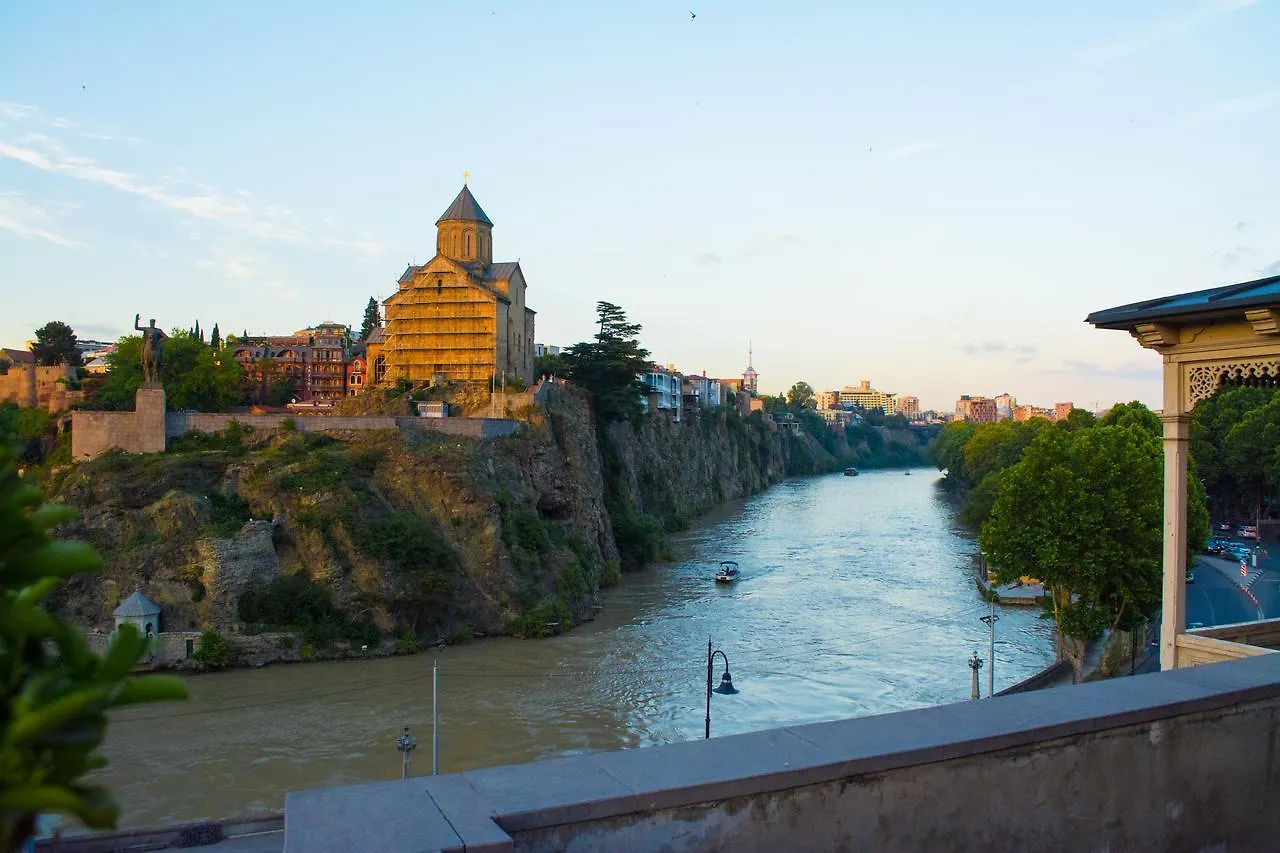 ***  Hotel Elesa Tbilisi Geórgia